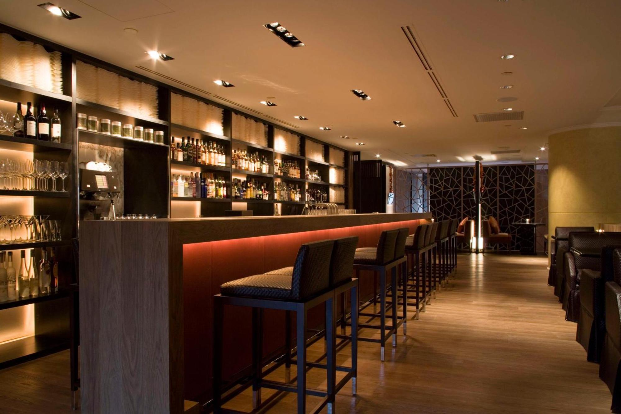 Grand Hyatt Taipei Exterior foto The bar at the Concourse
